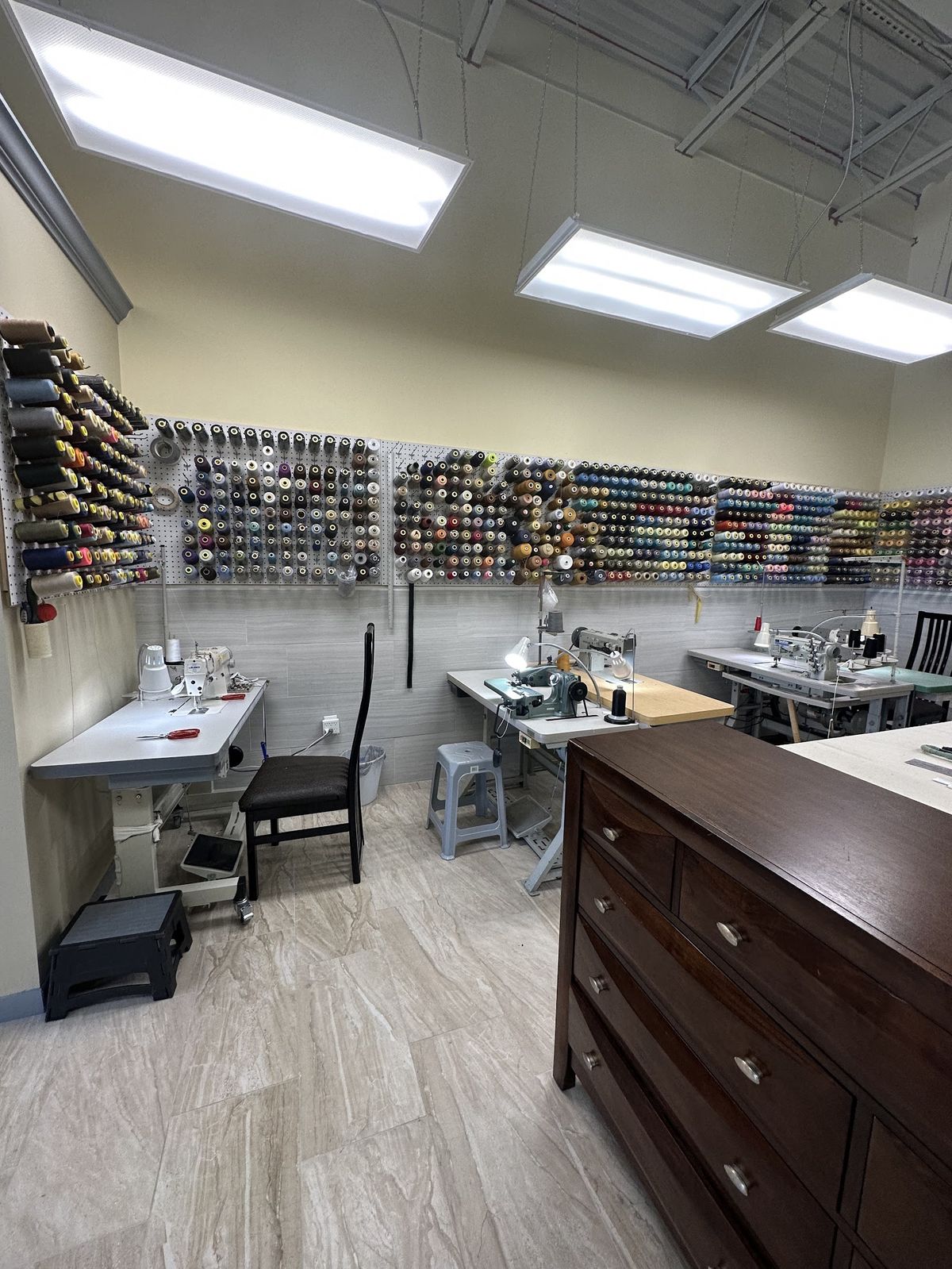 Inside Pro Tailor & Alterations